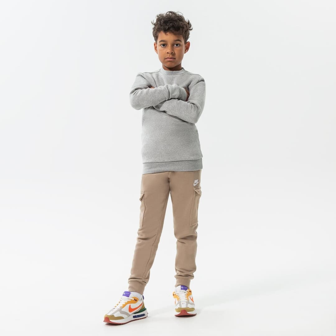 Nike Sportswear Club B