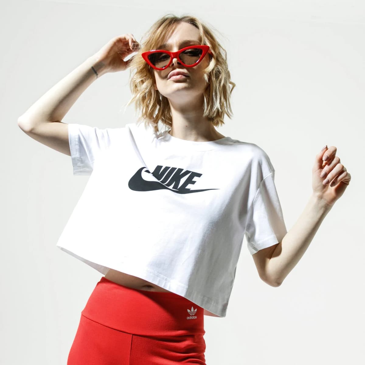 product alt image